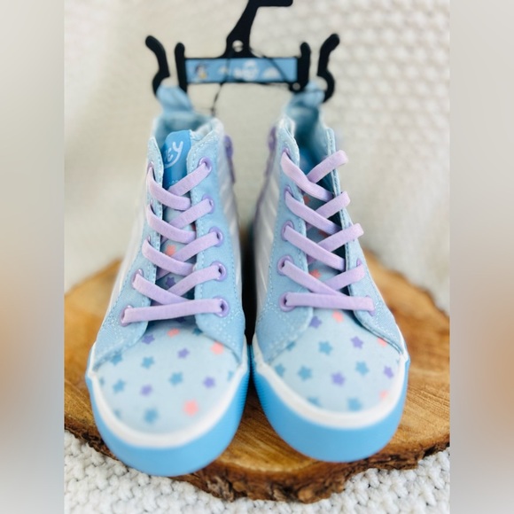 Bluey Toddler Girl Athletic High Top Sneaker size 10 NWT - Picture 5 of 6